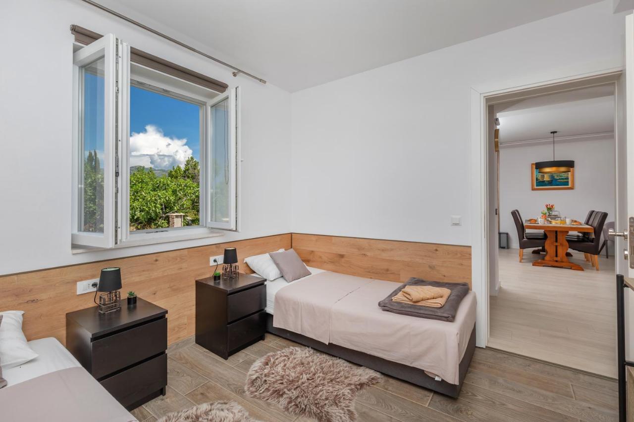 Apartment Holiday Home Doma, Cilipi Near Dubrovnik Exterior foto